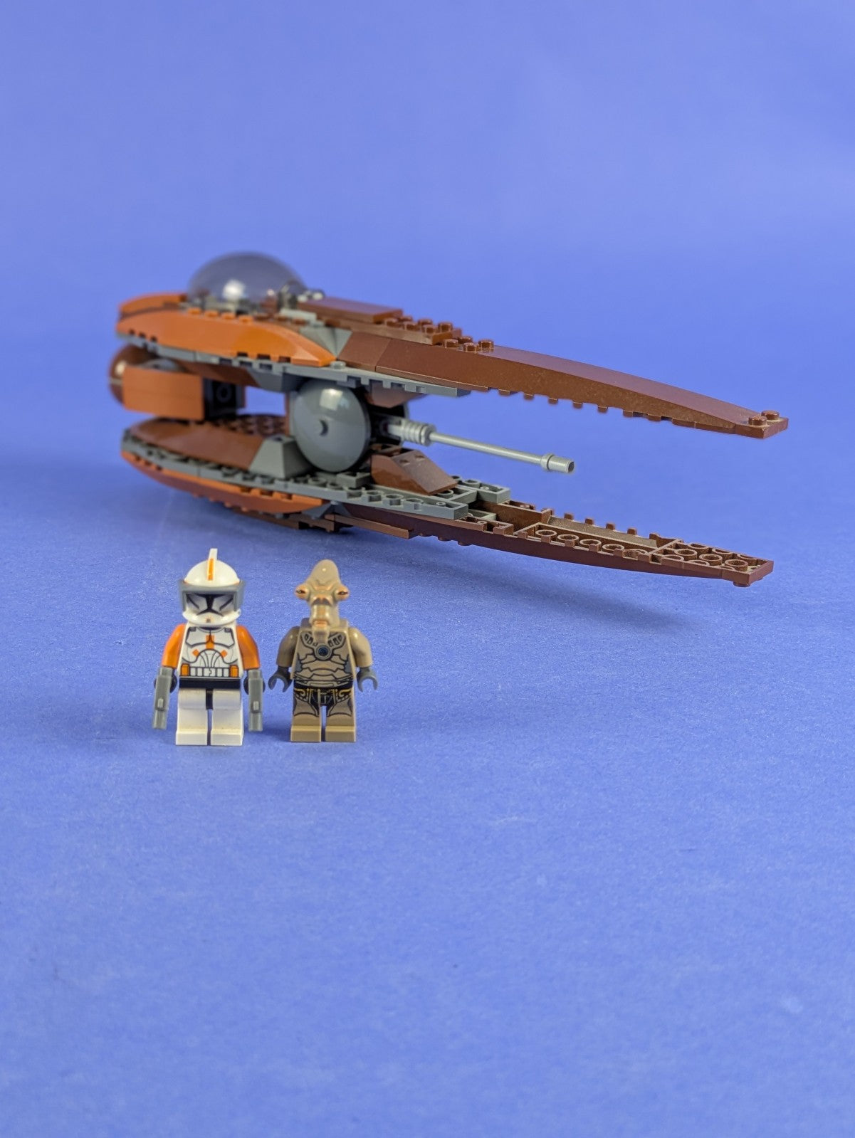 LEGO Star Wars Geonosian Starfighter 7959 Incomplete Set Pre-Owned