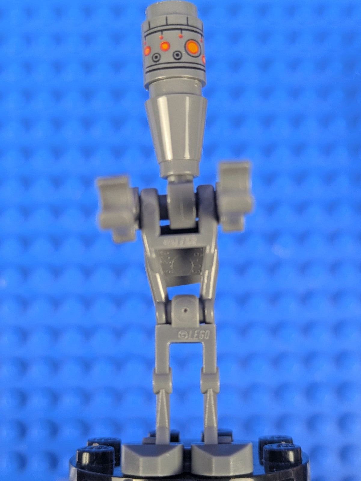 Lego Star Wars: IG-88 with Round 1 x 1 Plate sw0831a Sets 75222, 75167, 911947