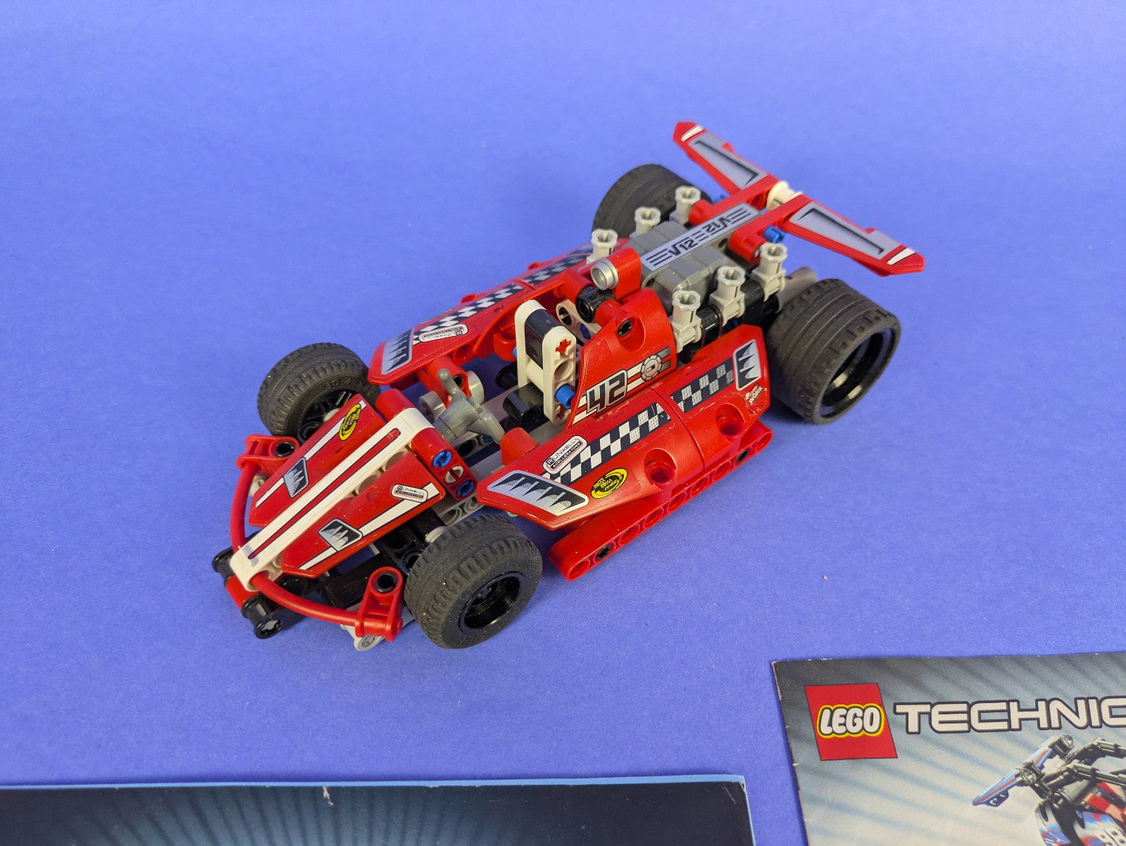 Lego Technic: Model: Race: Race Car 42011 - Complete w/ Instructions