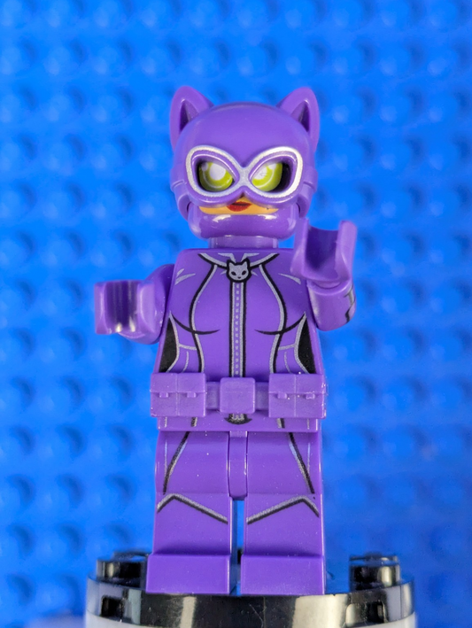 Lego Super Heroes: Catwoman - Dark Purple Suit sh0330 Sets 70902, 70923