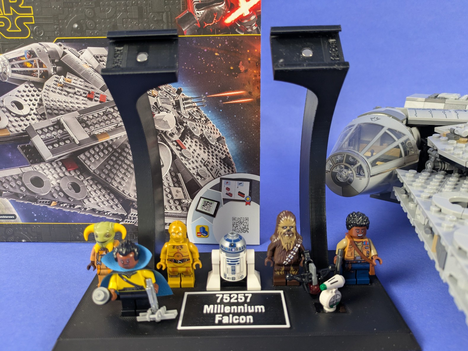 Lego Star Wars: Episode 9: Millennium Falcon Set 75257 Complete Set