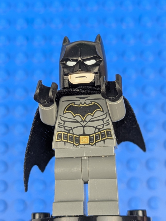 Lego Super Heroes: Batman - Dark Bluish Gray Suit sh0589 Sets 76122, 76119