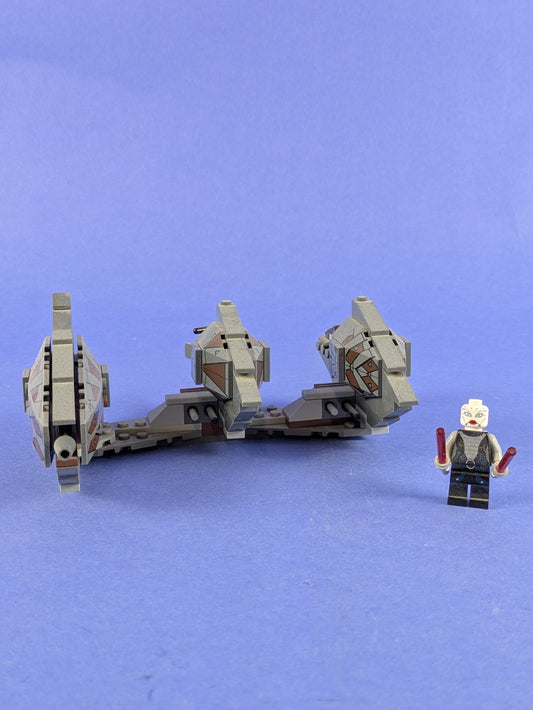 LEGO Star Wars Sith Nightspeeder 7957 Incomplete Set Pre-Owned