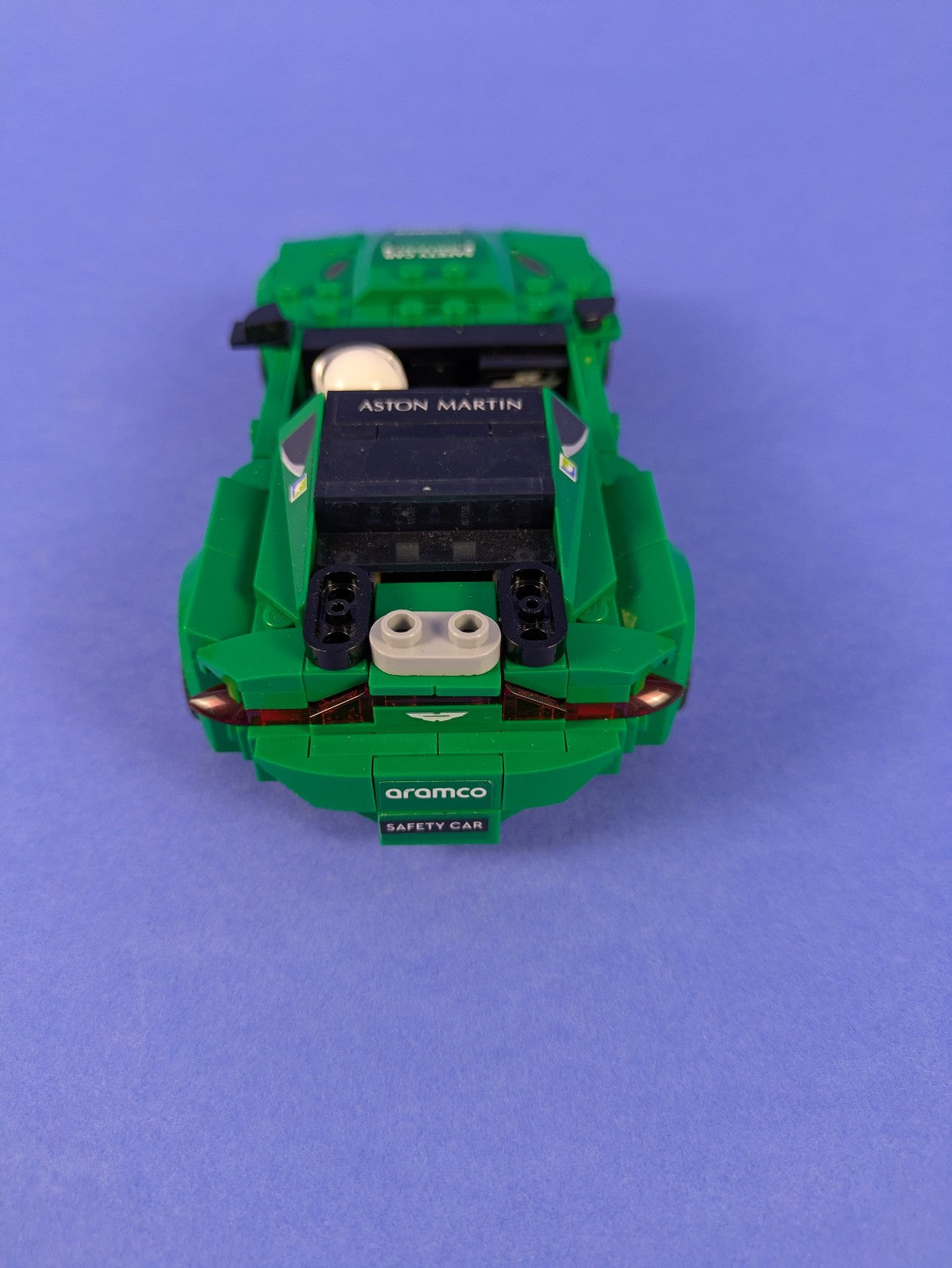 Lego SPEED CHAMPIONS: Aston Martin Vantage Safety Car & AMR23 76925 Incomplete