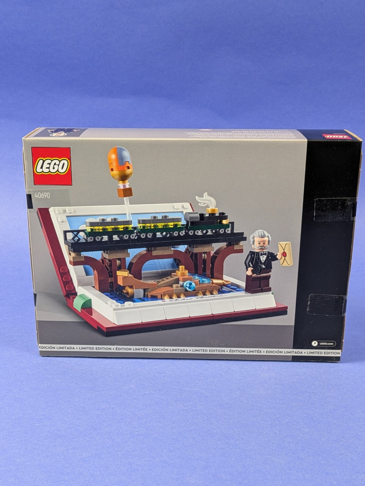 LEGO Promotional Tribute to Jules Verne's Books 40690