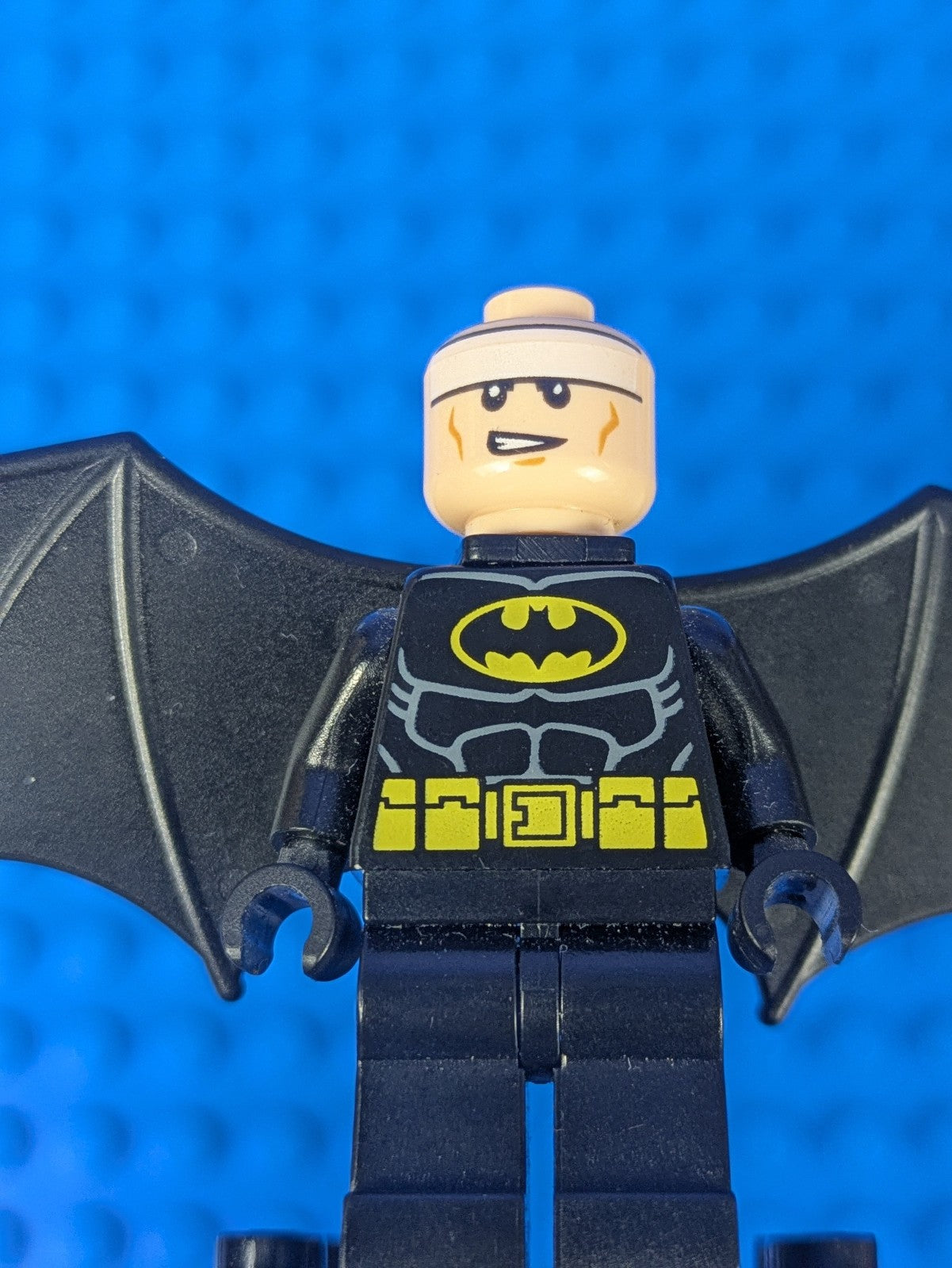 Lego Super Heroes: Batman - Black Wings White Headband sh0048 Set 10937