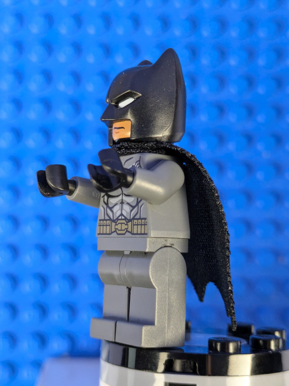 Lego Super Heroes: Batman - Dark Bluish Gray Suit sh0151 Sets 76026, 76055