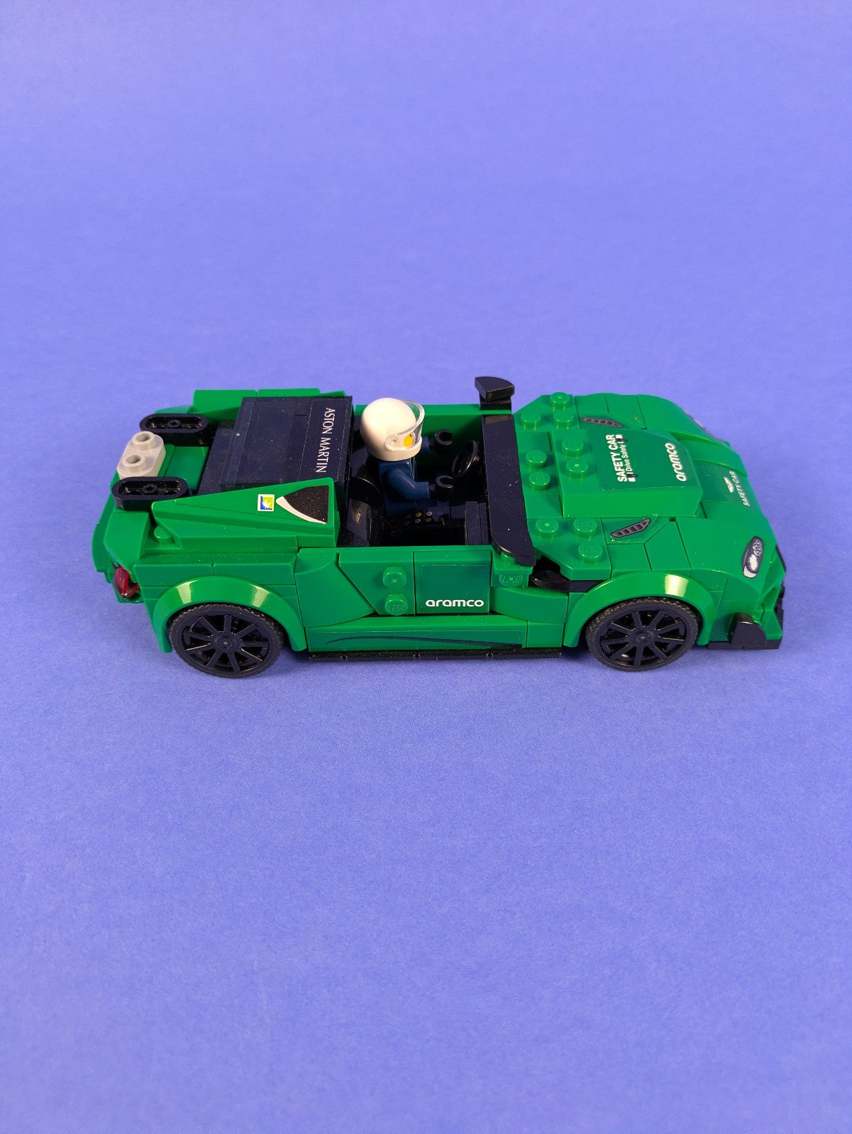 Lego SPEED CHAMPIONS: Aston Martin Vantage Safety Car & AMR23 76925 Incomplete