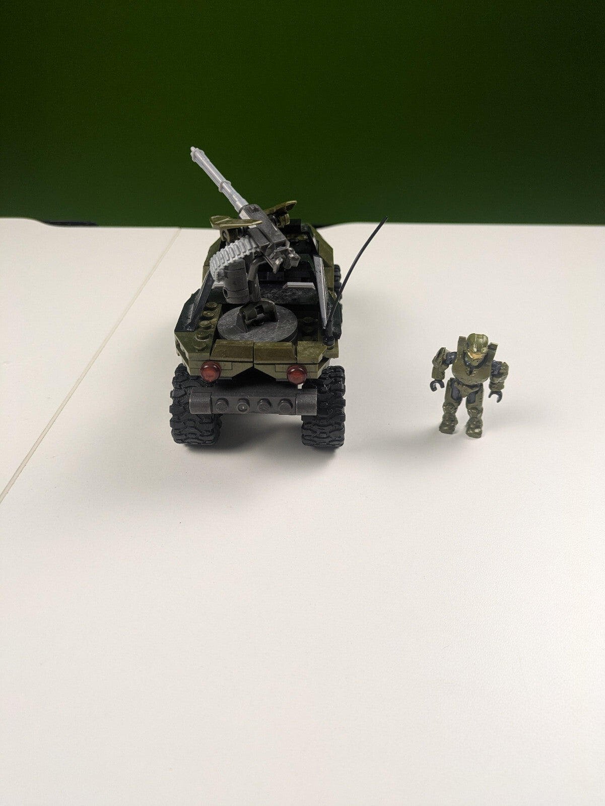 Mega Construx Halo Warthog Run GFT55 (2019) - Master Chief & Warthog