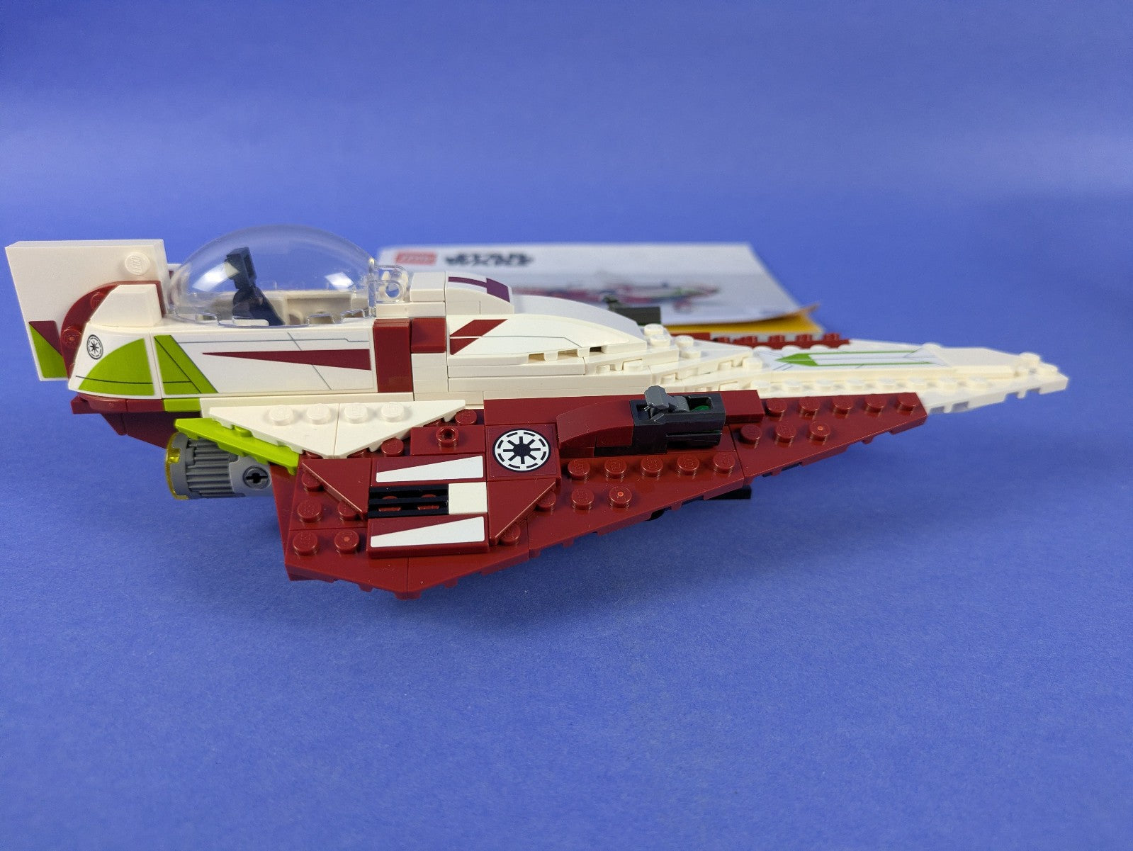 Lego Star Wars: Episode 2: Obi-Wan Kenobi's Jedi Starfighter Set 75333 Complete