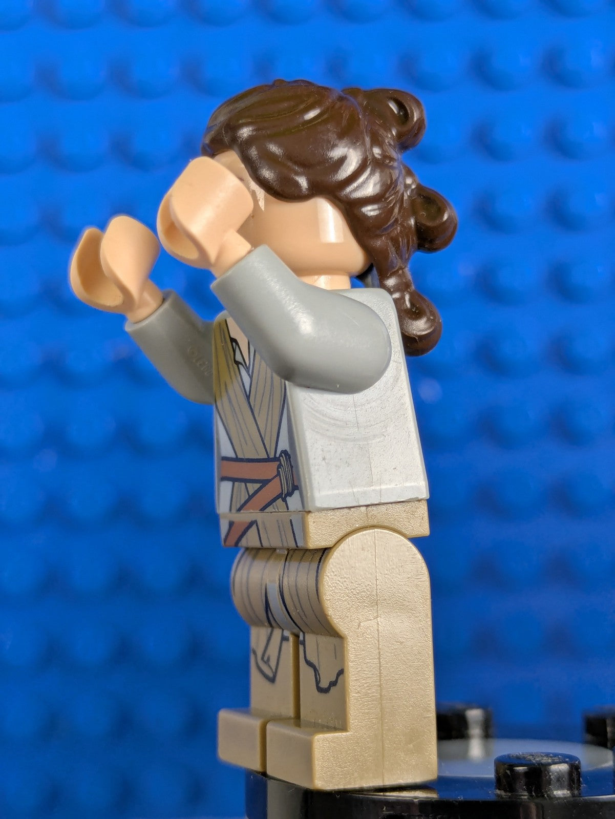 Lego Star Wars: Episode 7: Rey - Dark Tan Tied Robe sw0677 Set 75105