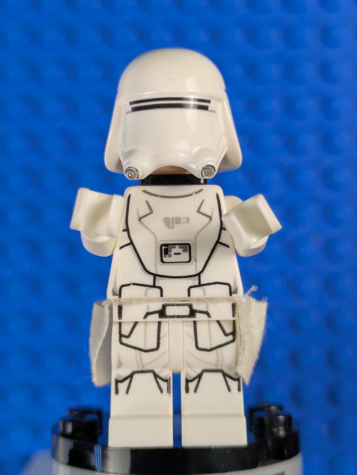 Lego Star Wars: First Order Snowtrooper with Kama sw0657 Set 75100