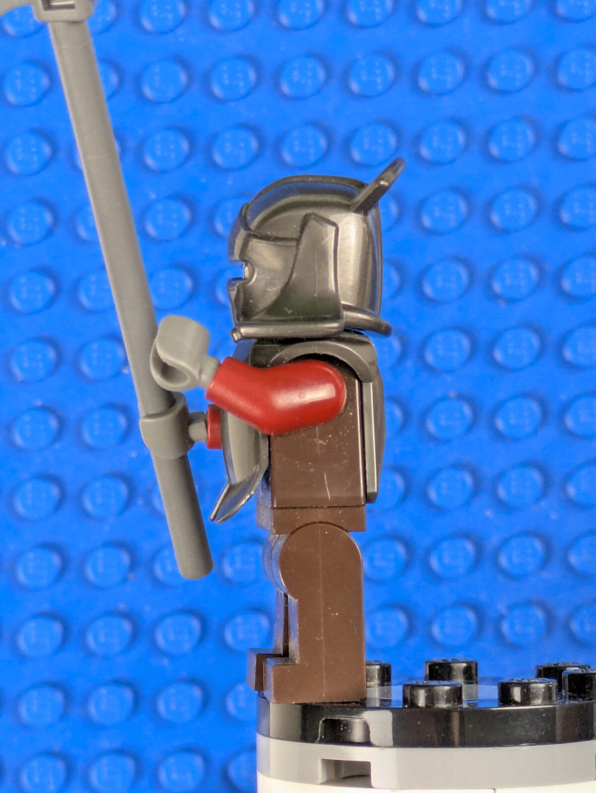 Lego The Hobbit and The Lord of the Rings: Uruk-hai lor008 Set 9474, 30211