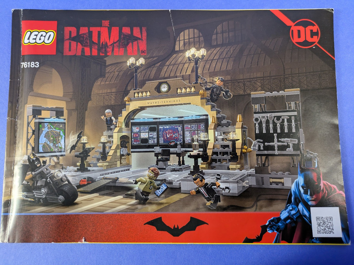 LEGO Super Heroes Batcave: The Riddler Face-off 76183 Incomplete Set Pre-Owned