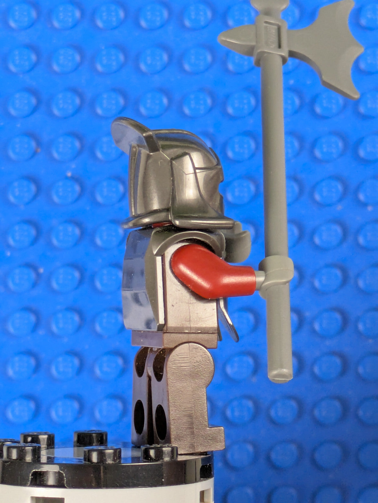 Lego The Hobbit and The Lord of the Rings: Uruk-hai lor008 Set 9474, 30211