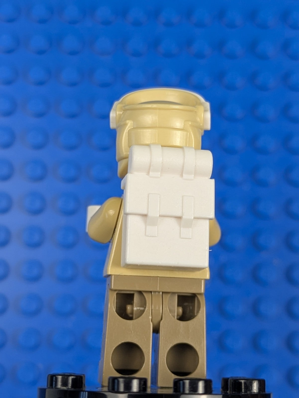 Lego Star Wars: Hoth Rebel Trooper Tan Uniform (Moustache) sw0425 Set 9509