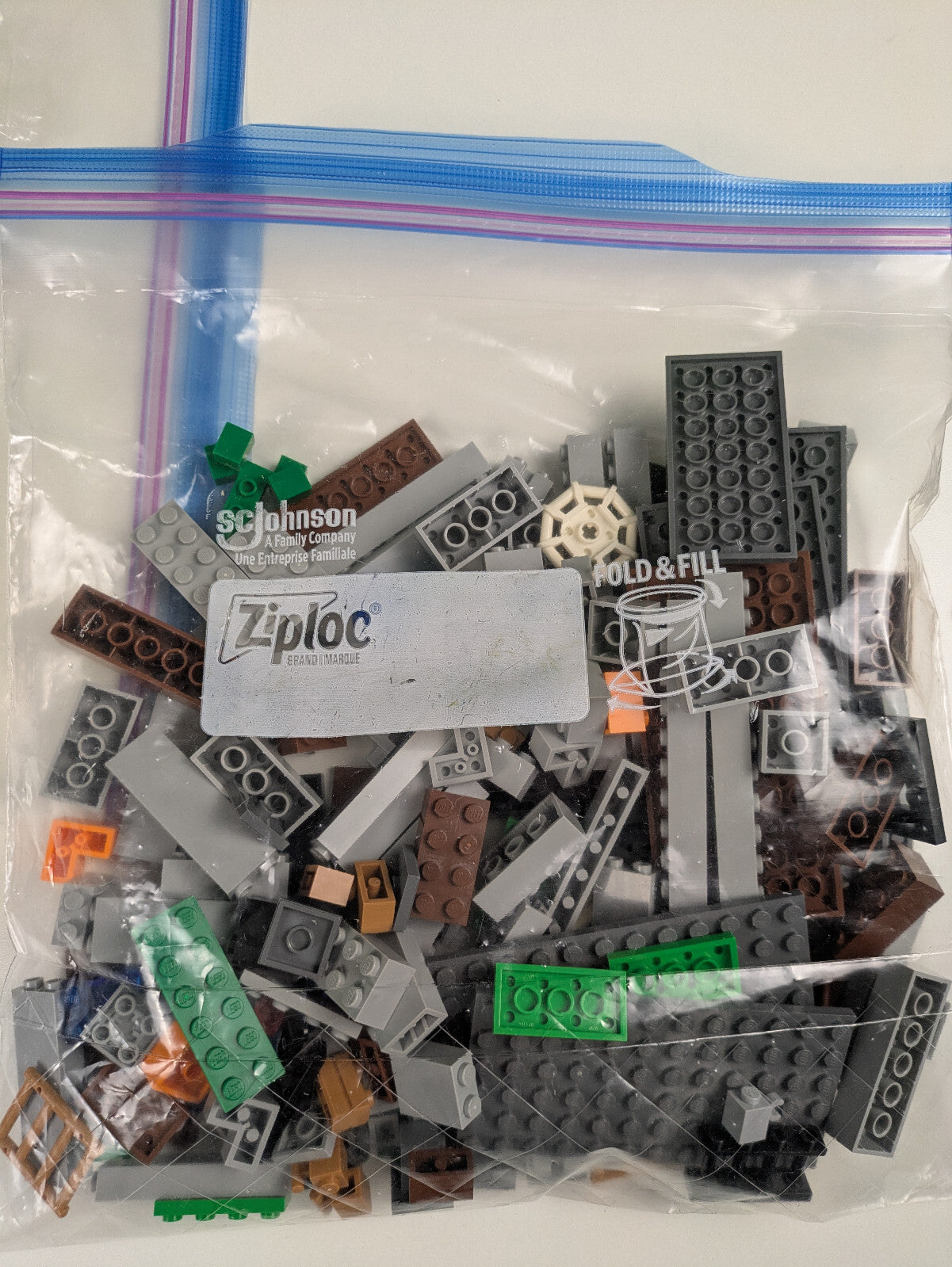 Lego Minecraft: The Bedrock Adventures Set 21147