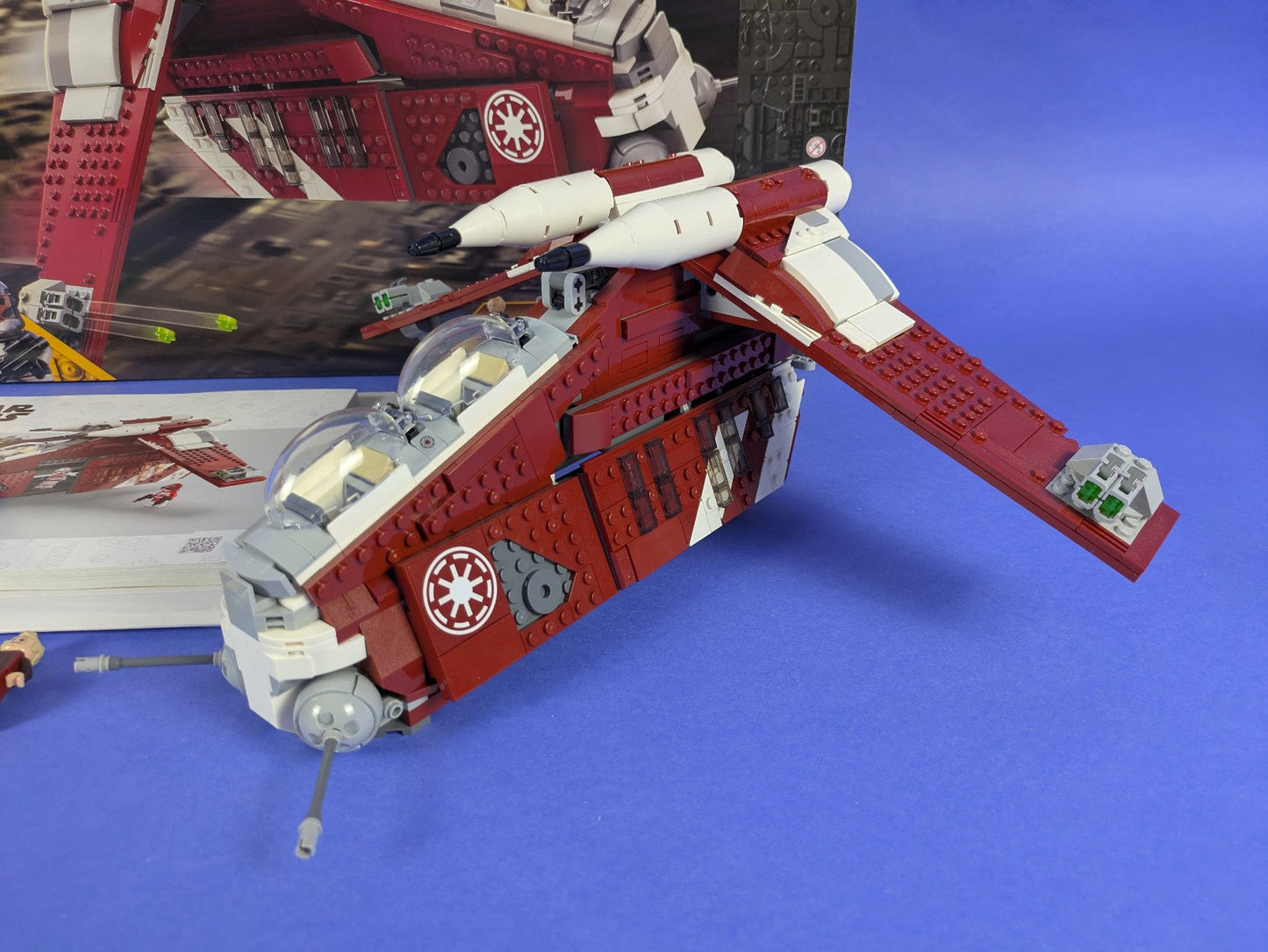Lego Star Wars: The Clone Wars: Coruscant Guard Gunship Set 75354