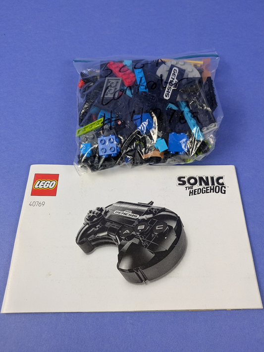 LEGO Sonic the Hedgehog SEGA Genesis Controller 40769 Complete Set Pre-Owned