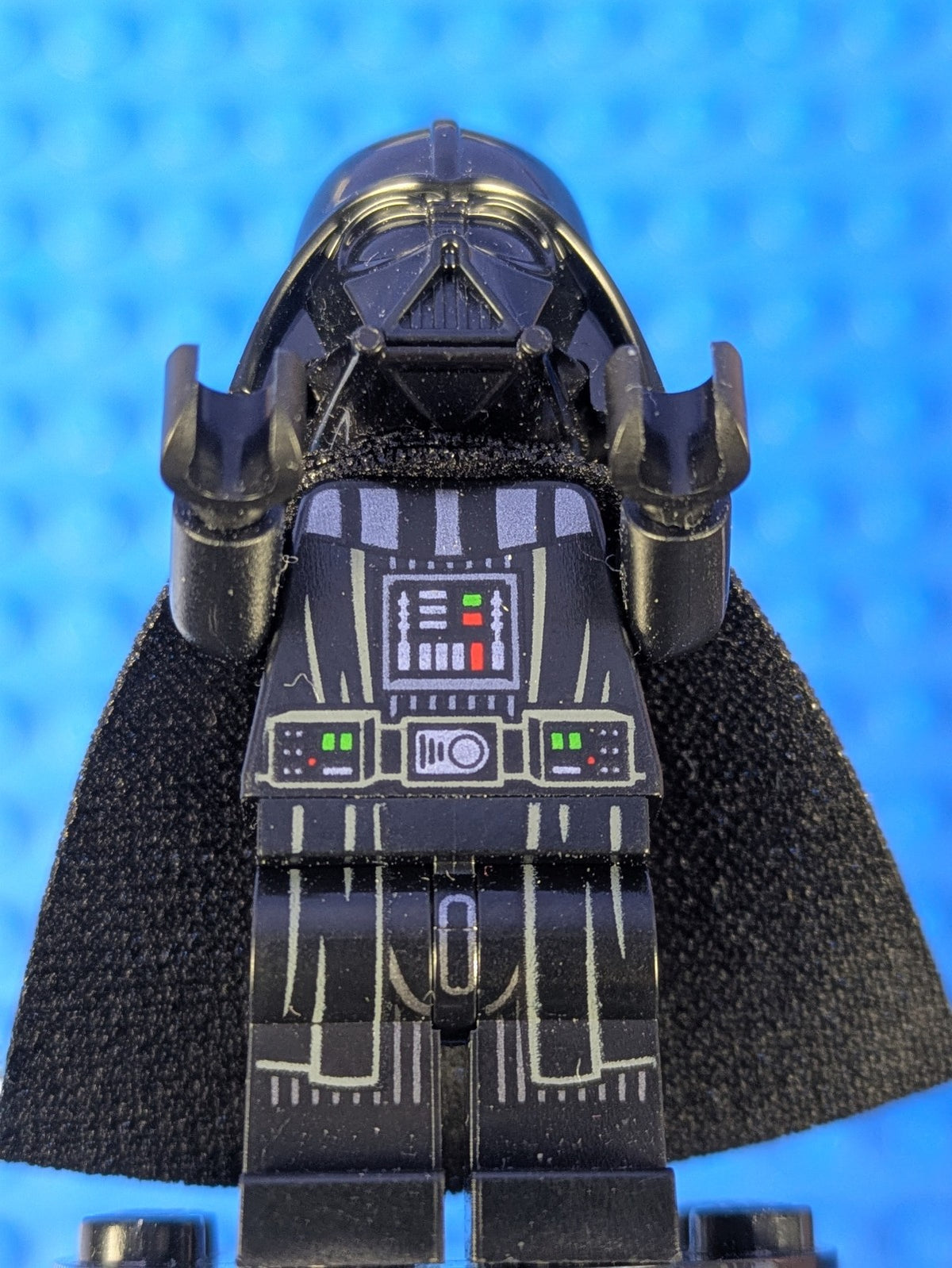 Lego Star Wars: Epiosde 4-6: Darth Vader - Printed Arms sw1249 Set 75352