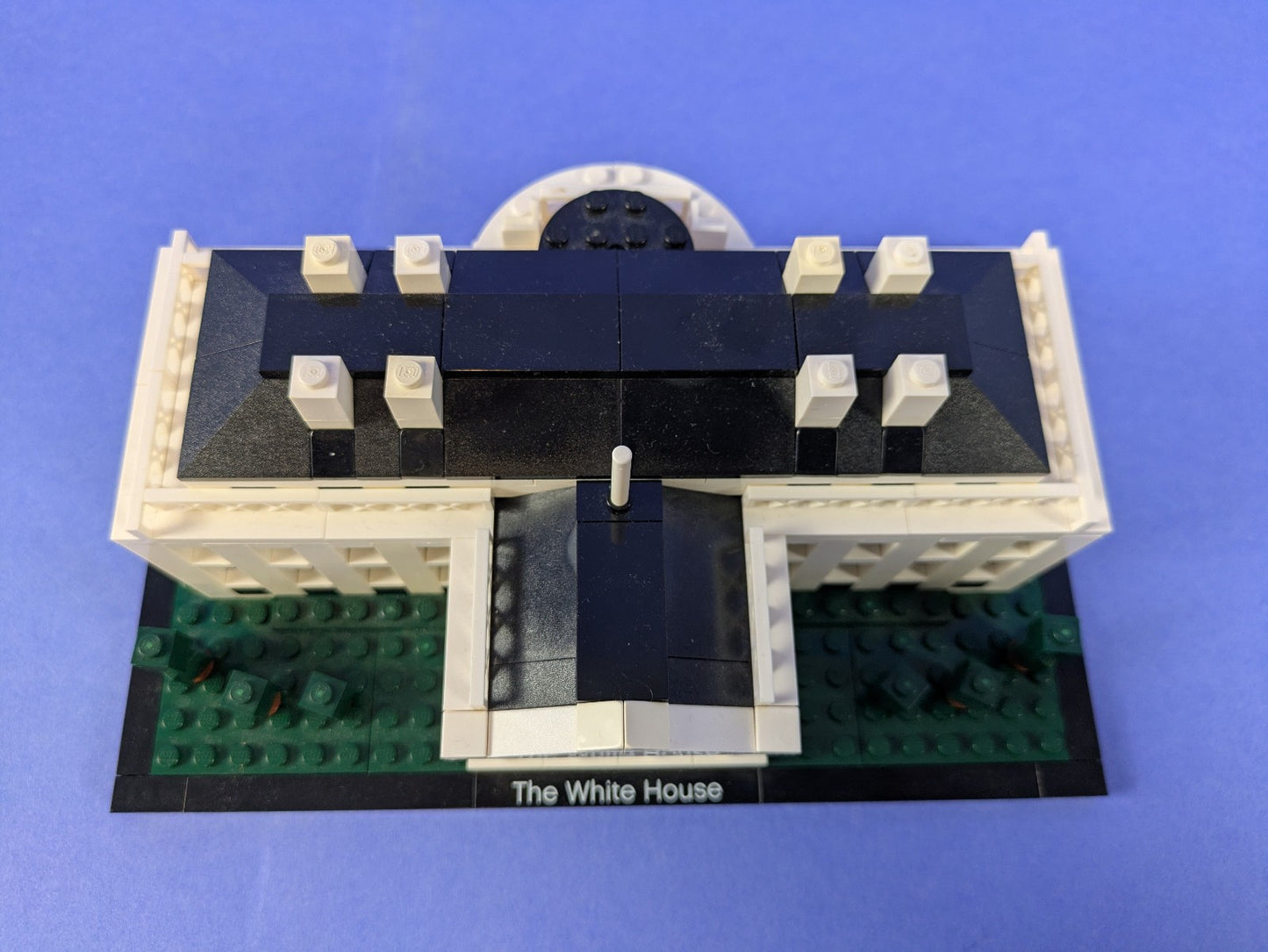 Lego Architecture: The White House Set 21006 Incomplete Set