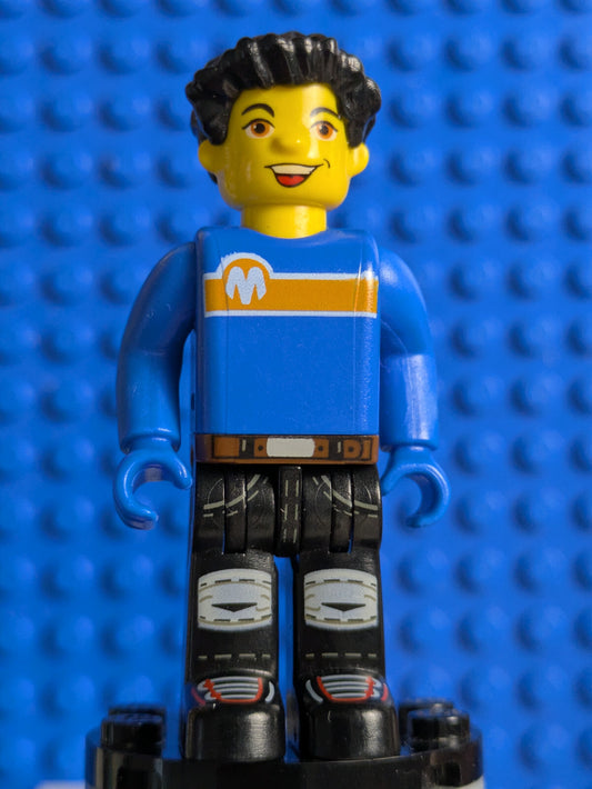 Lego 4 Juniors: Creator: Max - Blue Torso (4143765) cre003 Sets 9304, 4173