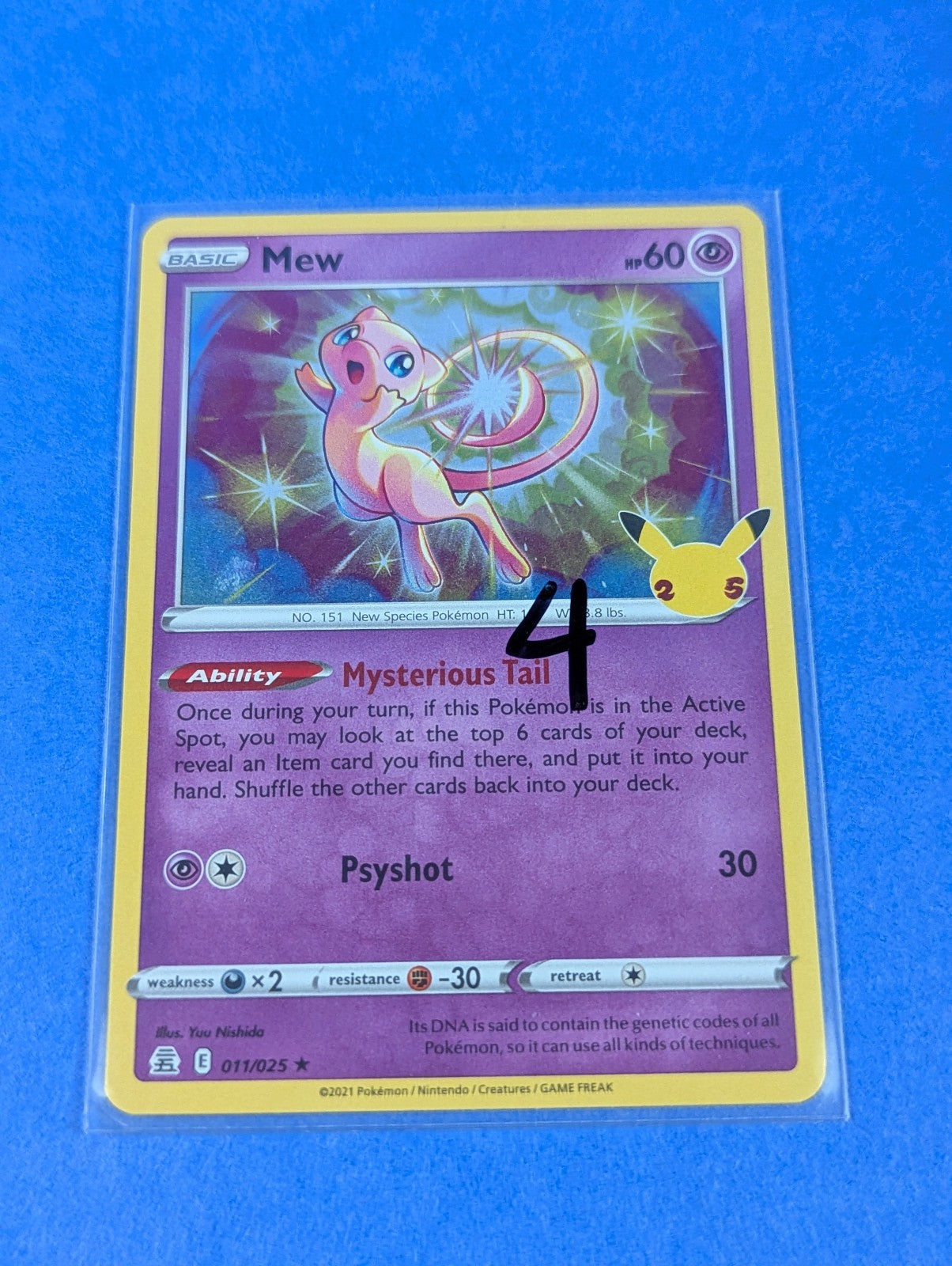 Mew - 011/025 - Holo Rare Celebrations - Pokemon Card - NM