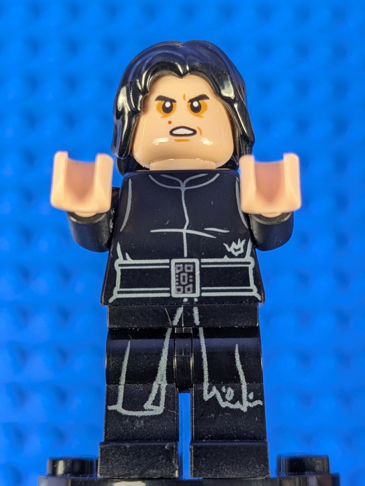 Lego Star Wars: Kylo Ren (Tattered Robe, Scar) sw1006 Set 75236