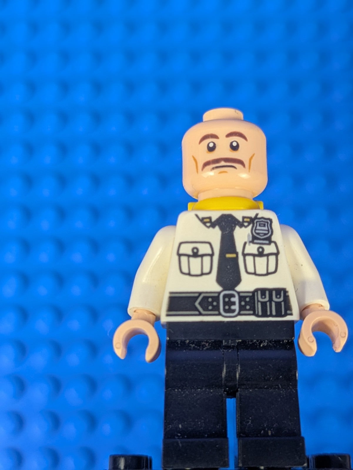 Lego Super Heroes: Security Guard, Fire Helmet sh0320 Set 70901