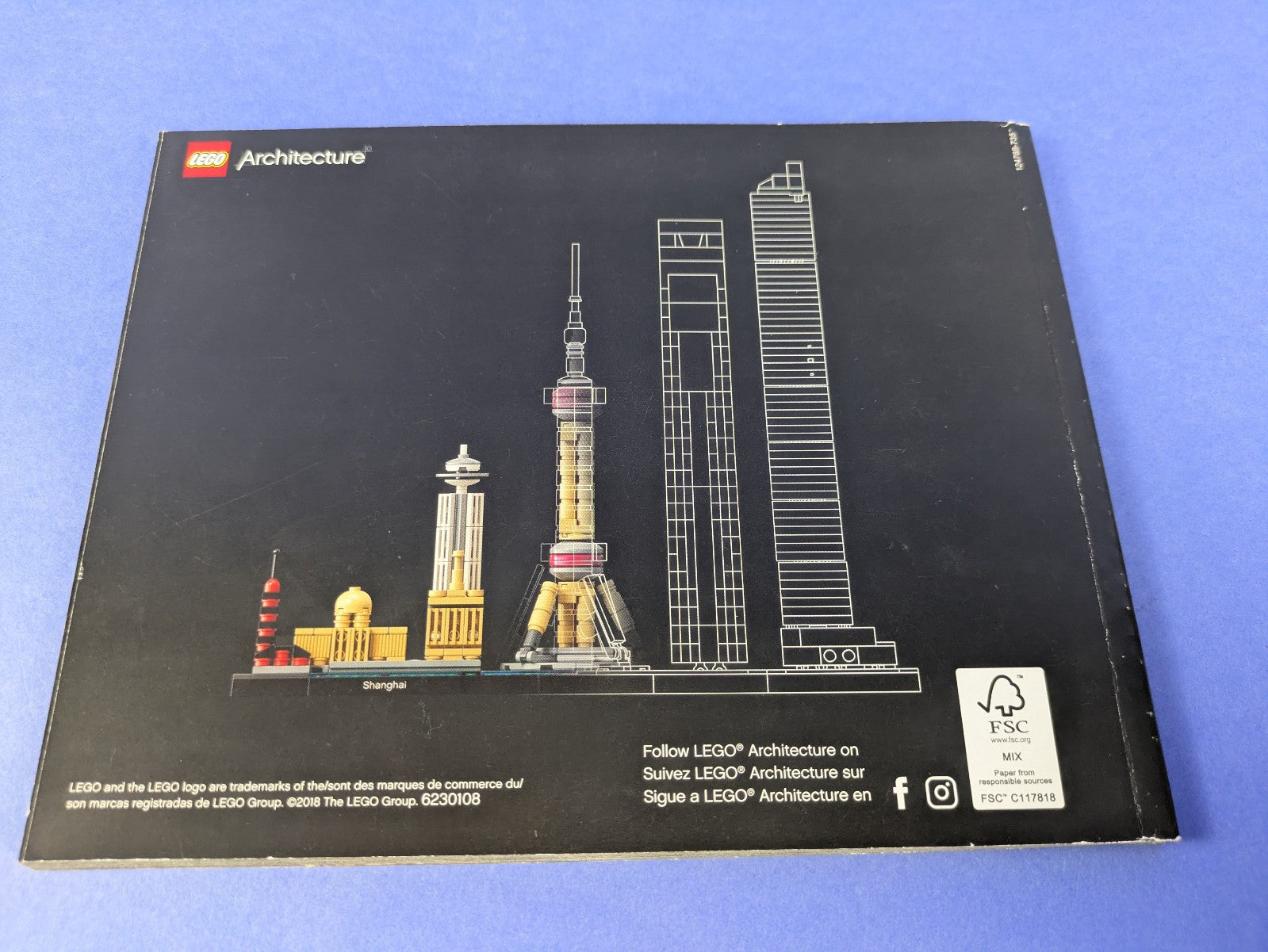 Lego Architecture: Shanghai Set 21039 Complete Set