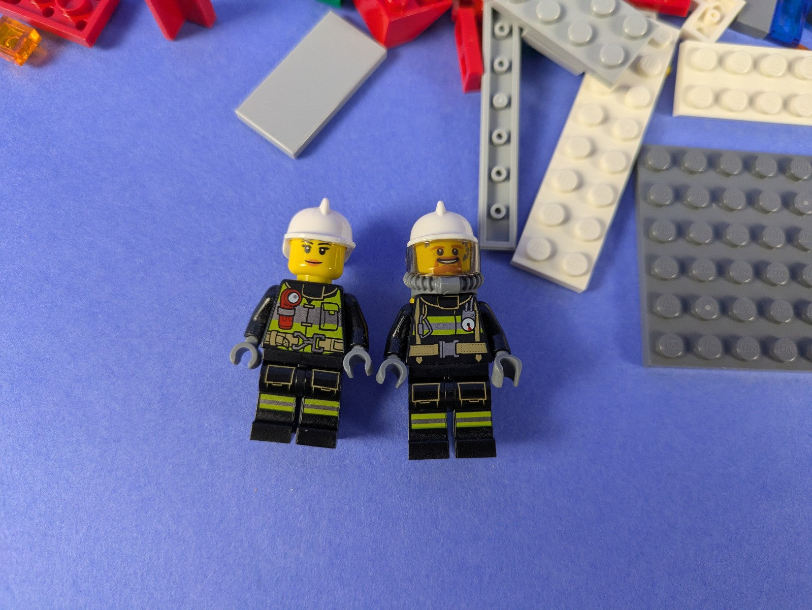 Lego Town: City: Fire: Fire Ladder Truck Set 60107 Incomplete Set