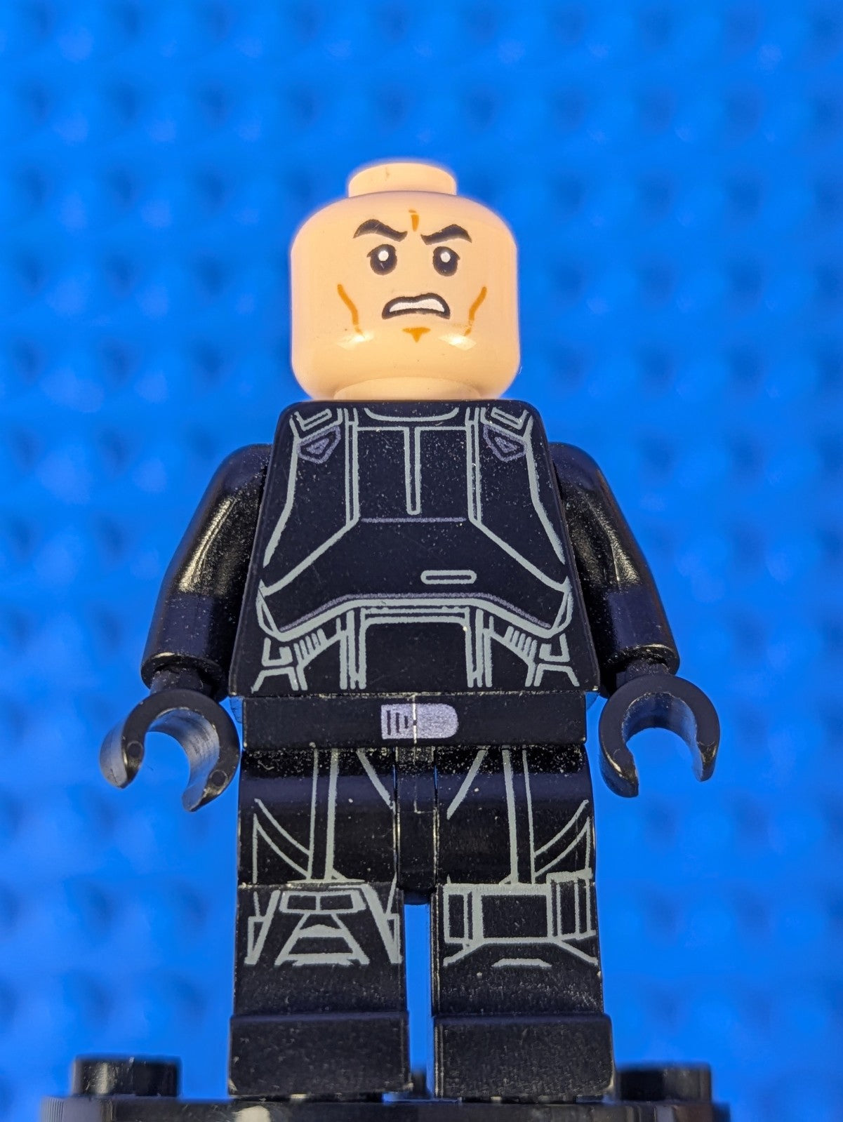 Lego Star Wars: Imperial Death Trooper - Light Nougat Head sw0807 Set 75165