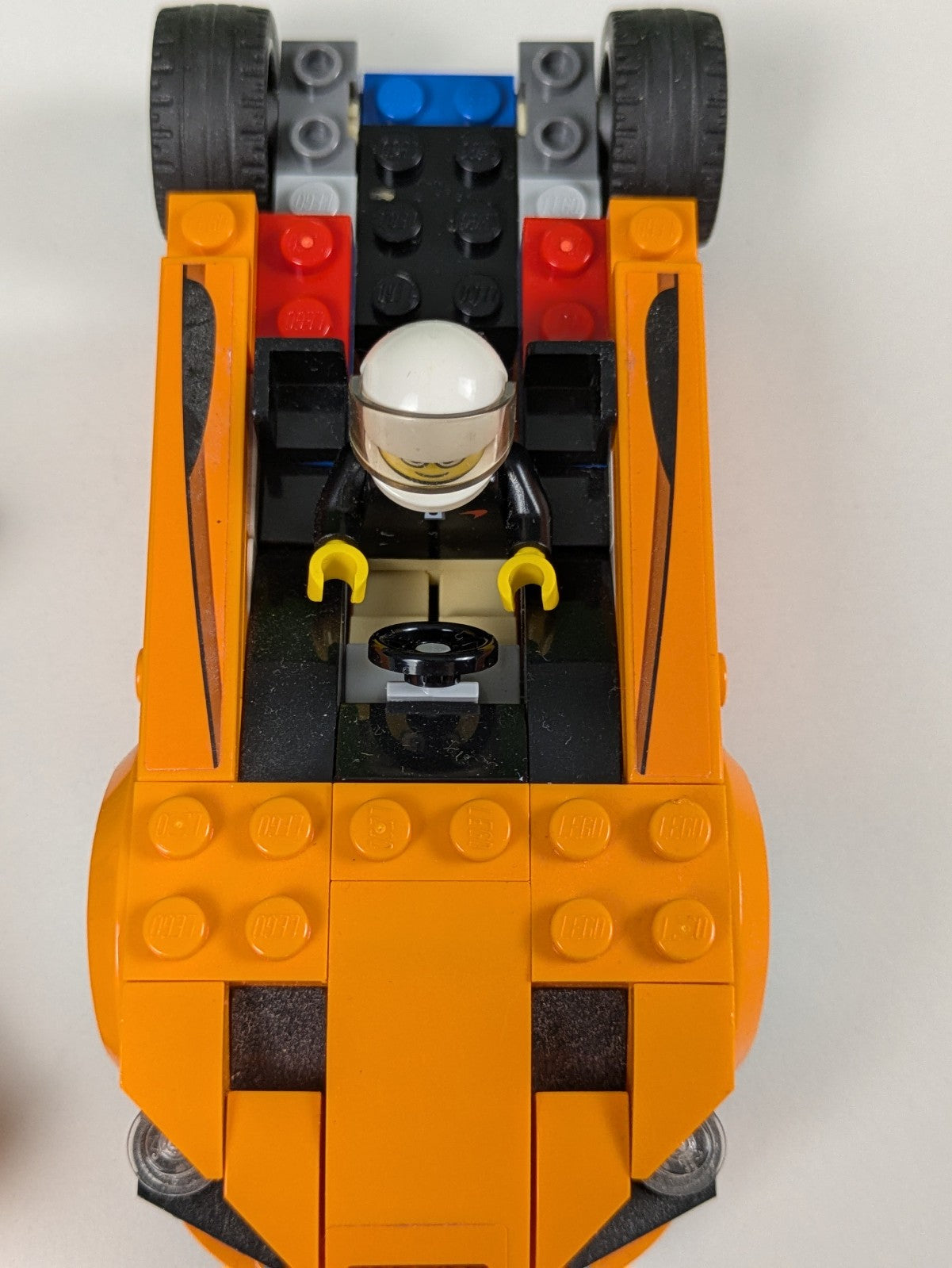 Lego SPEED CHAMPIONS: McLaren 720S Set 75880 - Incomplete Set