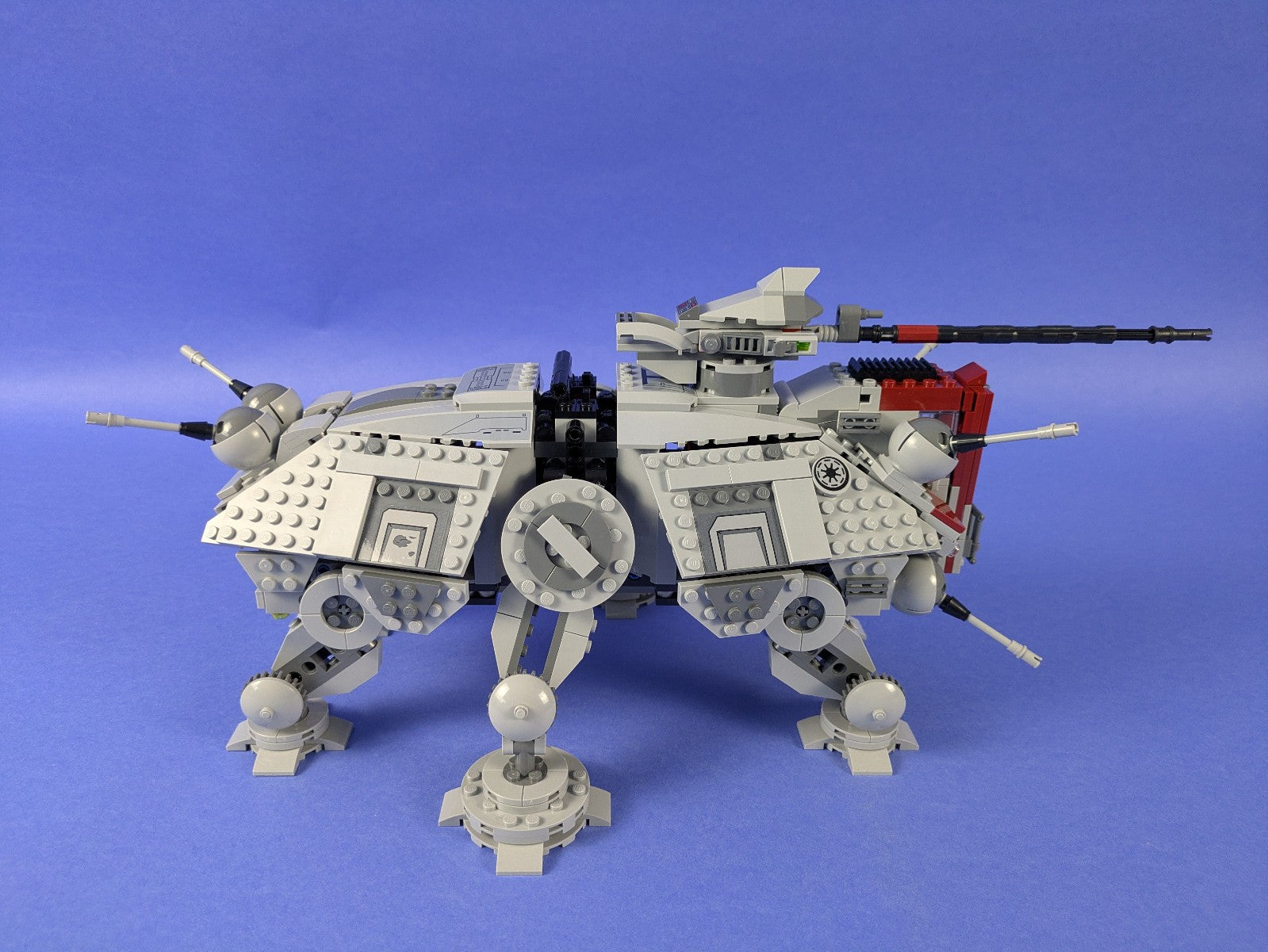 Lego Star Wars: Episode 3: AT-TE Walker Set 75337 Incomplete Set