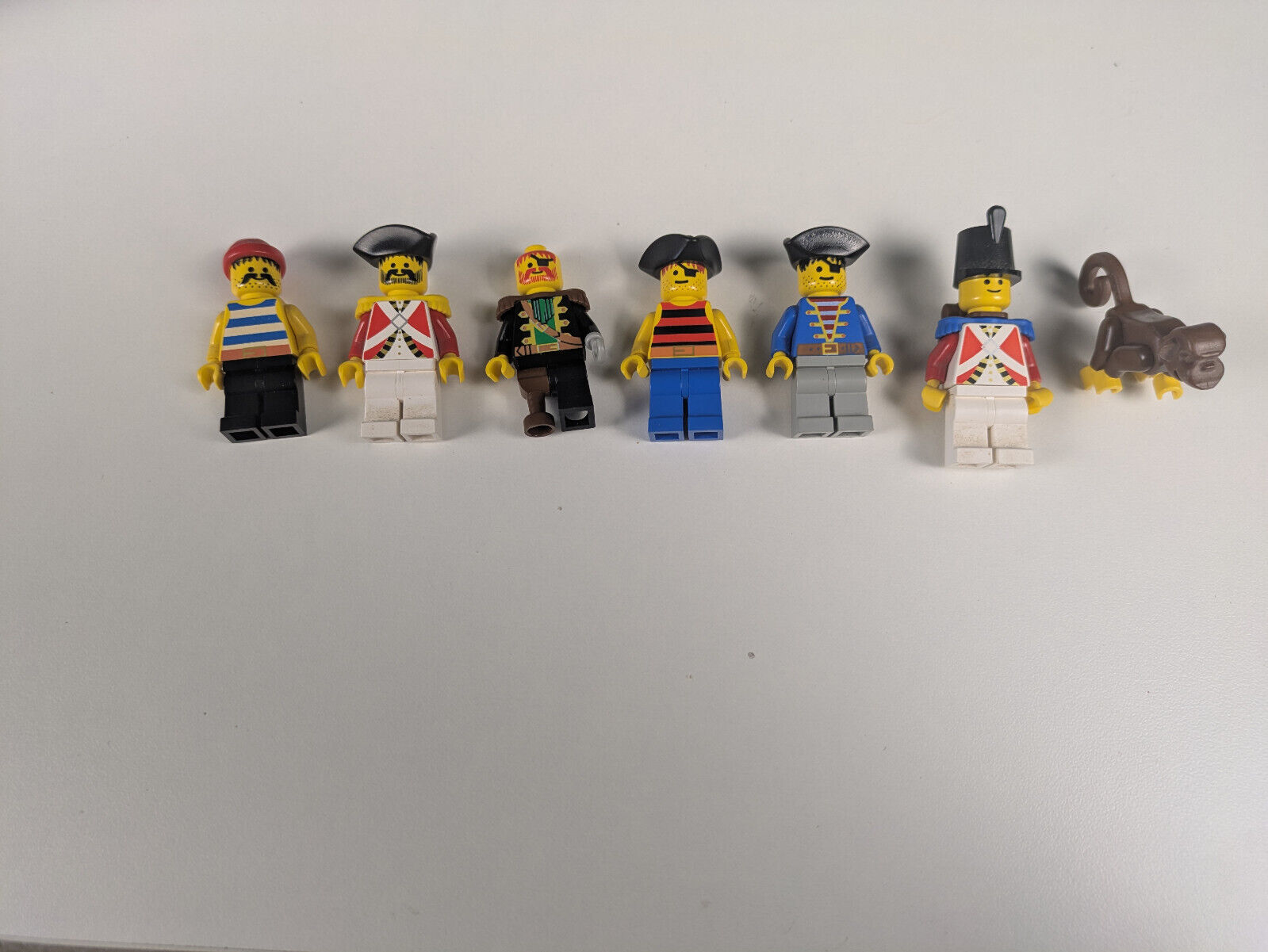 Lego Pirates: Pirates I: Skull Island Set 6279