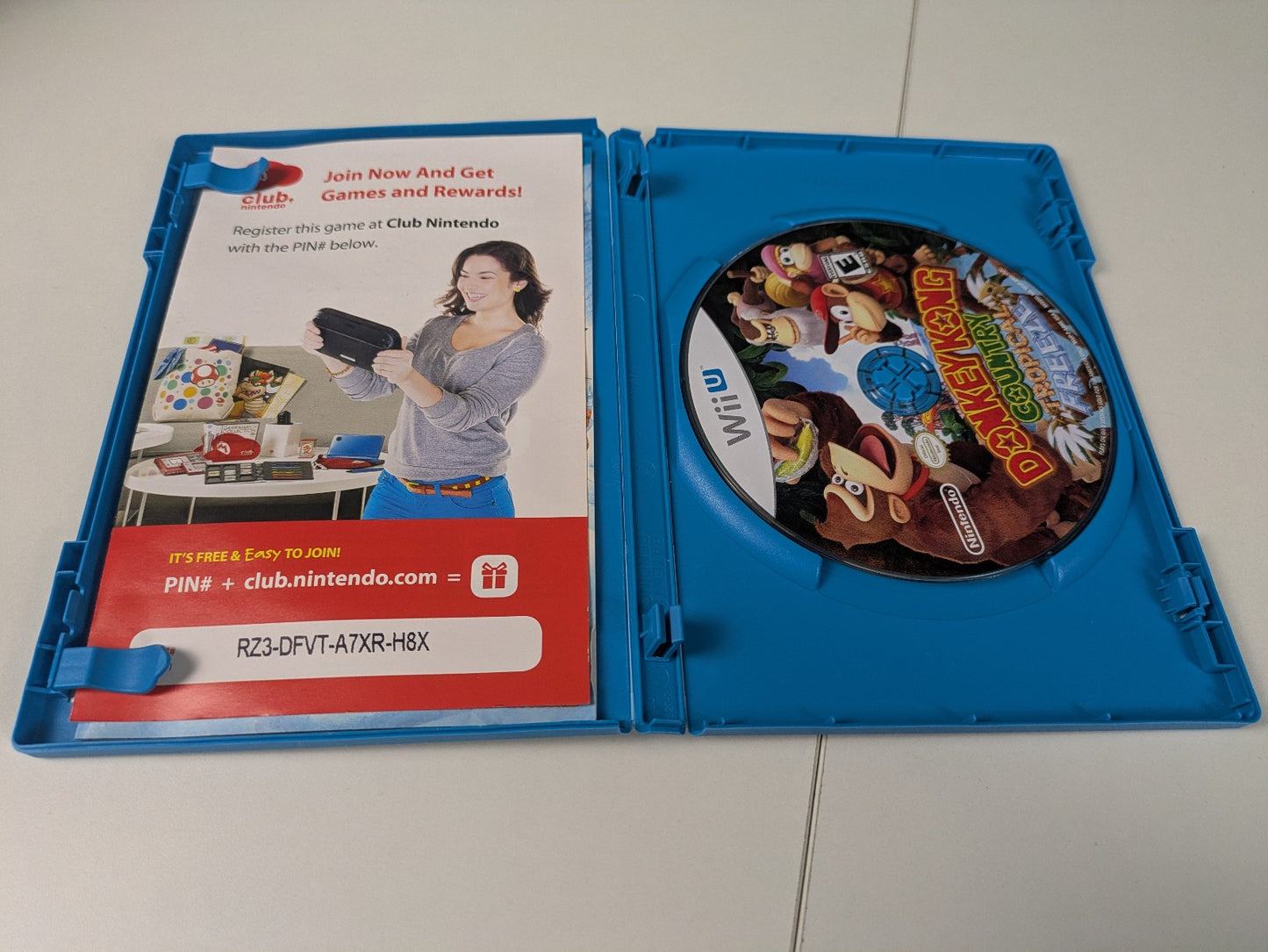 Donkey Kong Country: Tropical Freeze (Nintendo Wii U, 2014) CIB