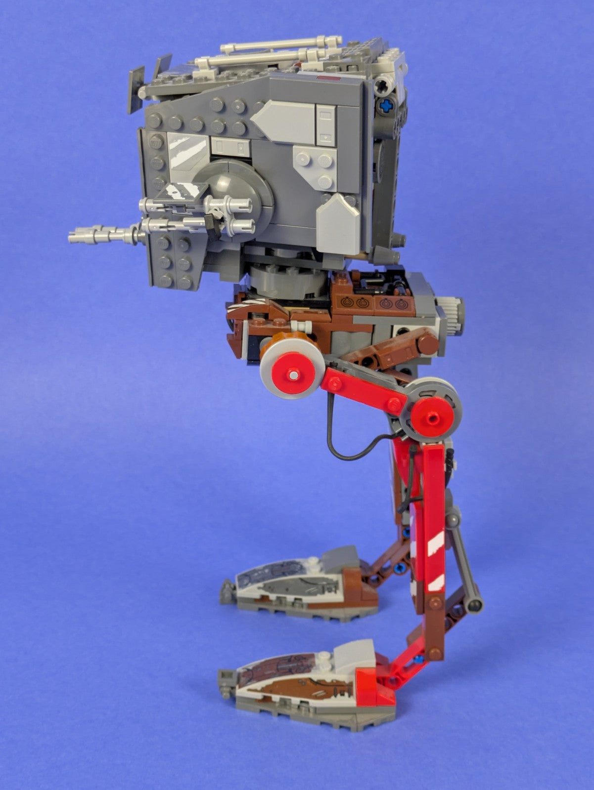 Lego Star Wars: The Mandalorian: AT-ST Raider Set 75254 - Incomplete Set