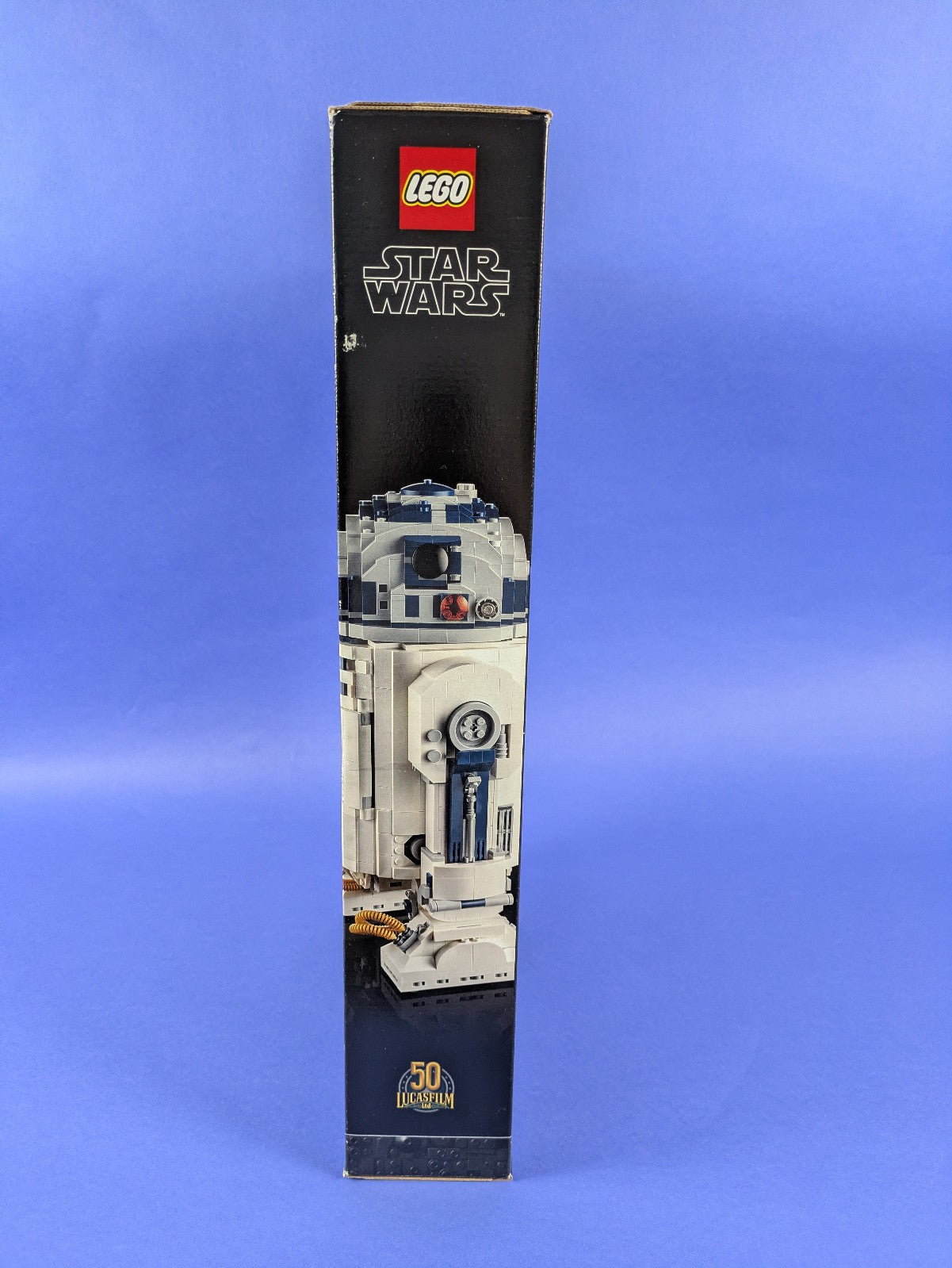Lego Star Wars: Sculptures: R2-D2 Set 75308 BRAND NEW