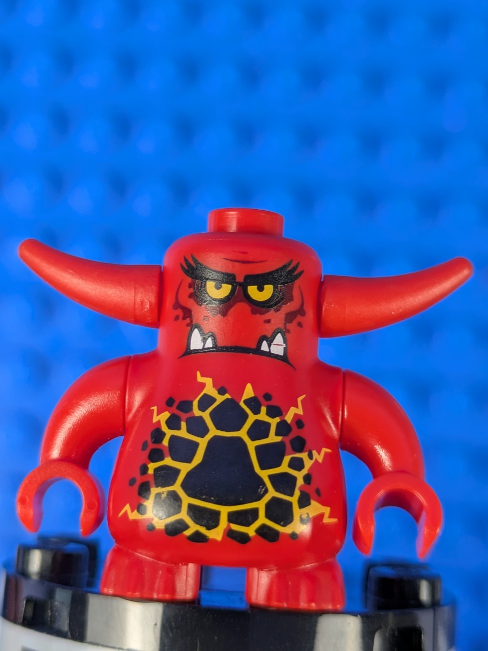 Lego NEXO KNIGHTS: Scurrier - 4 Teeth nex034 Set 70317