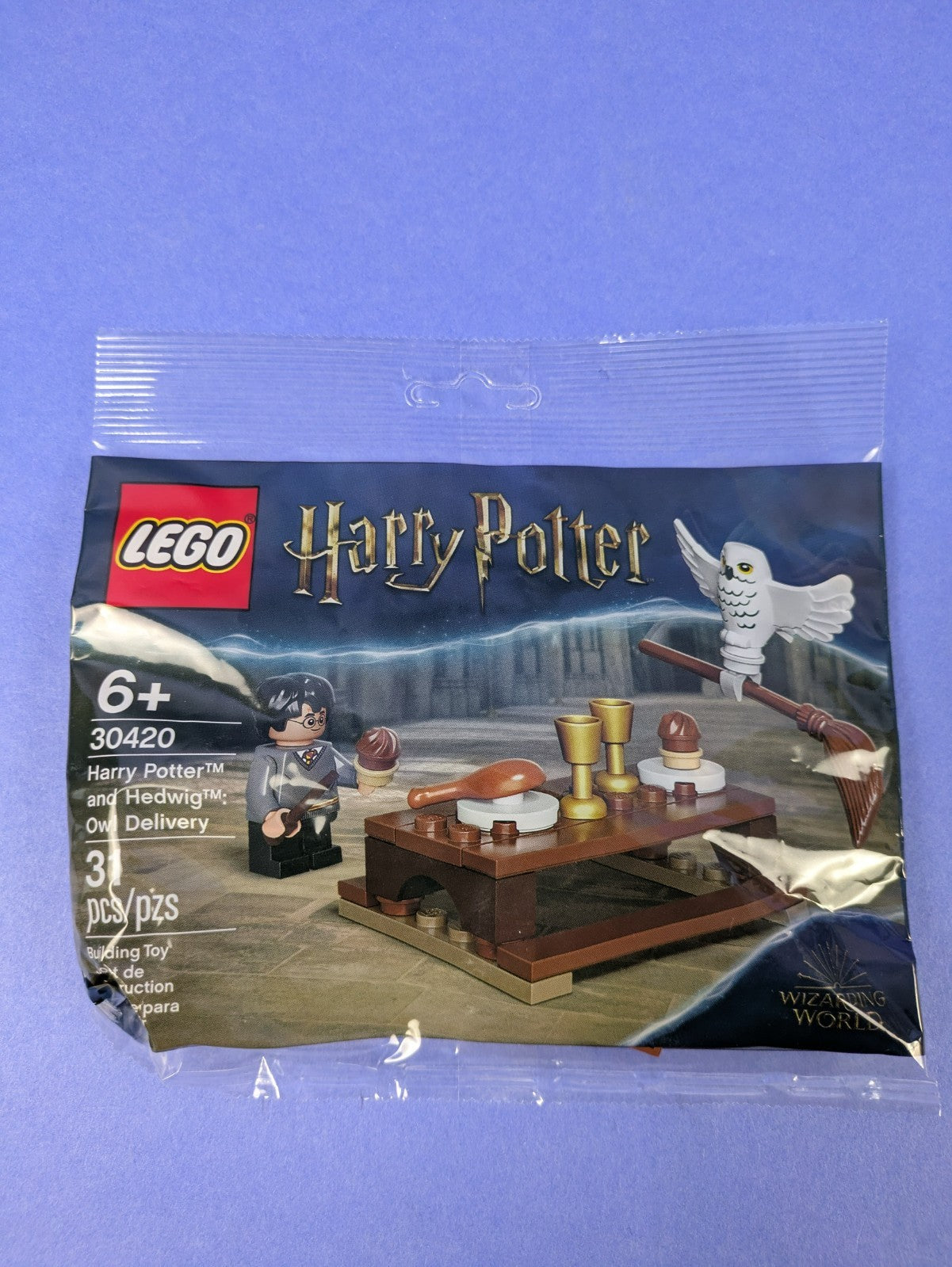 LEGO Harry Potter Harry Potter and Hedwig: Owl Delivery Polybag 30420