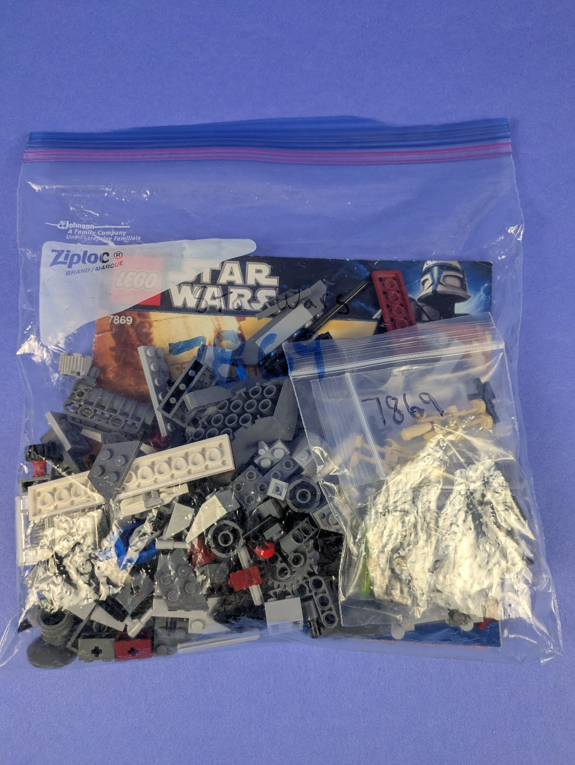 LEGO Star Wars Battle for Geonosis 7869 Complete Set Pre-Owned