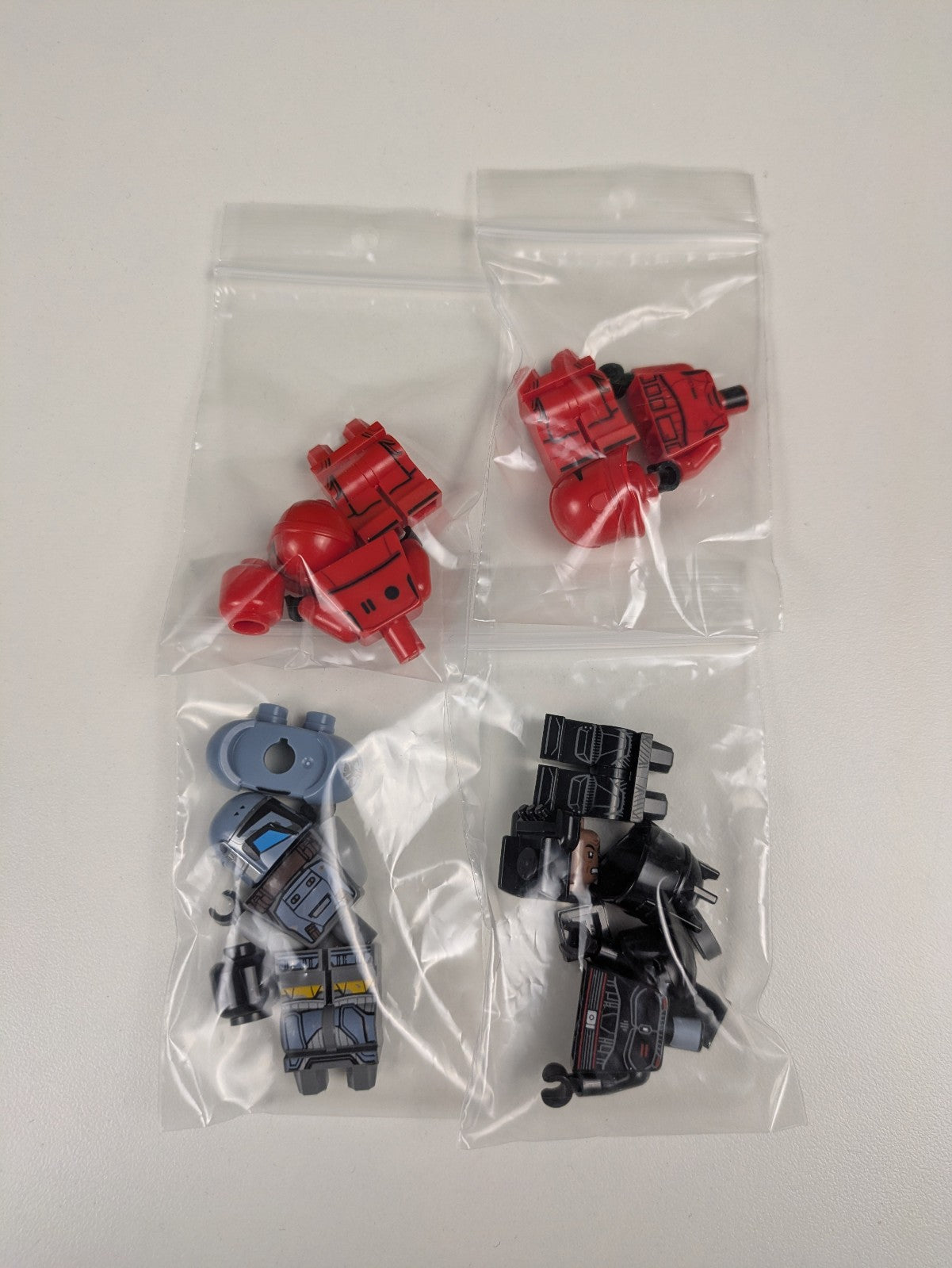 Lego Star Wars: Paz Vizsla and Moff Gideon Battle Set 75386 Complete Set