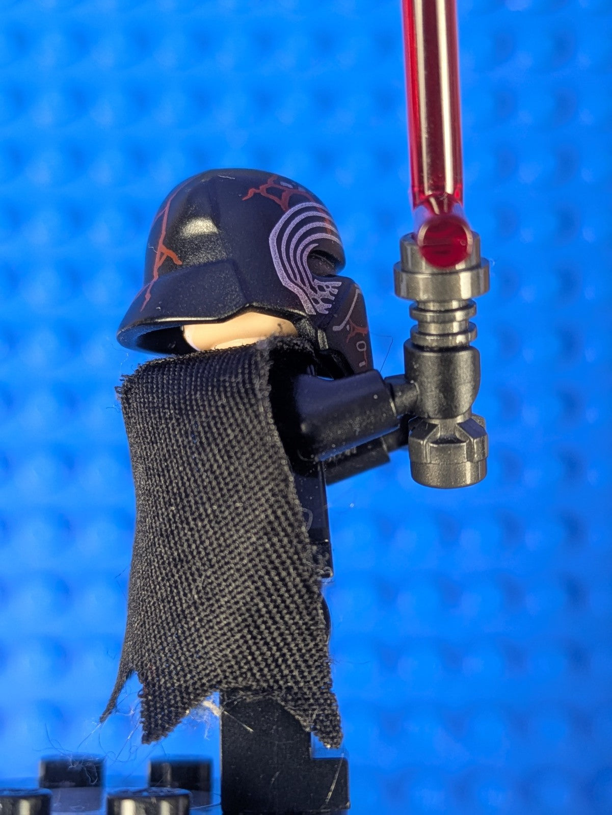Lego Star Wars: Supreme Leader Kylo Ren (Cape) sw1061 Set 75256
