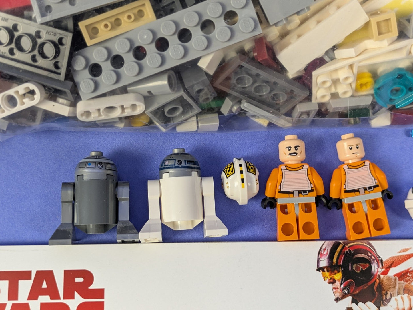 LEGO Star Wars X-Wing Starfighter 75218 Complete Set Pre-Owned