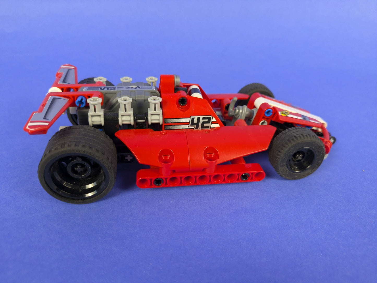 Lego Technic: Model: Race: Race Car 42011