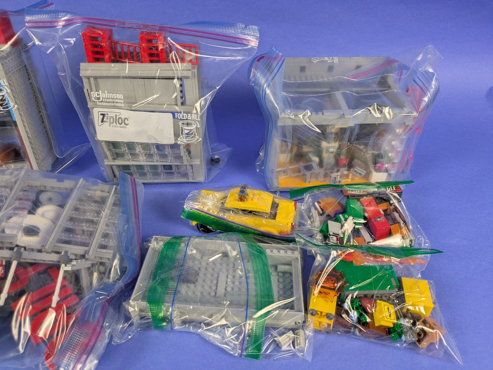 Lego Super Heroes: Spider-Man: Daily Bugle Set 76178 Incomplete Set