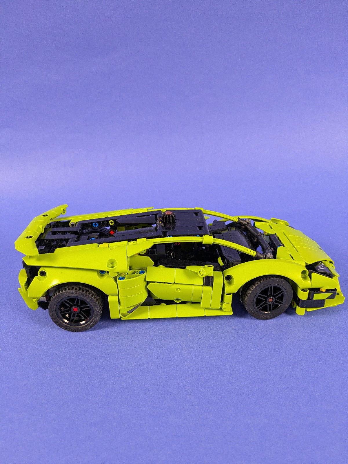 Lego Technic: Model: Race: Lamborghini Huracán Tecnica Set 42161 Complete Set