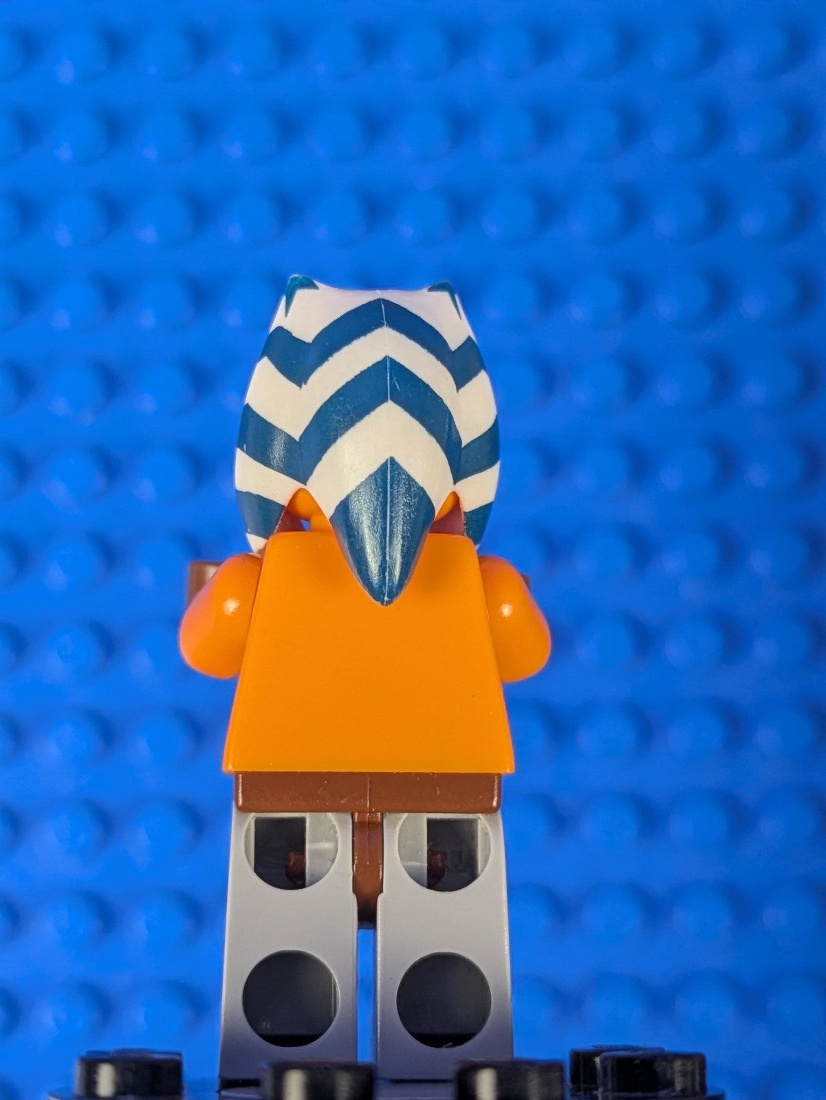 Lego Star Wars: Ahsoka Tano (Padawan) - Tube Top and Belt sw0192 Set 7675