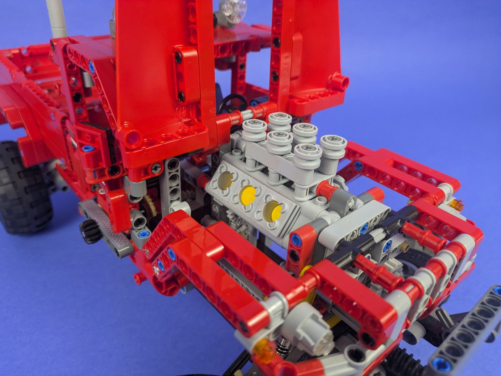 Lego Technic: Model: Off-Road: Customized Pick up Truck 42029 - Complete!