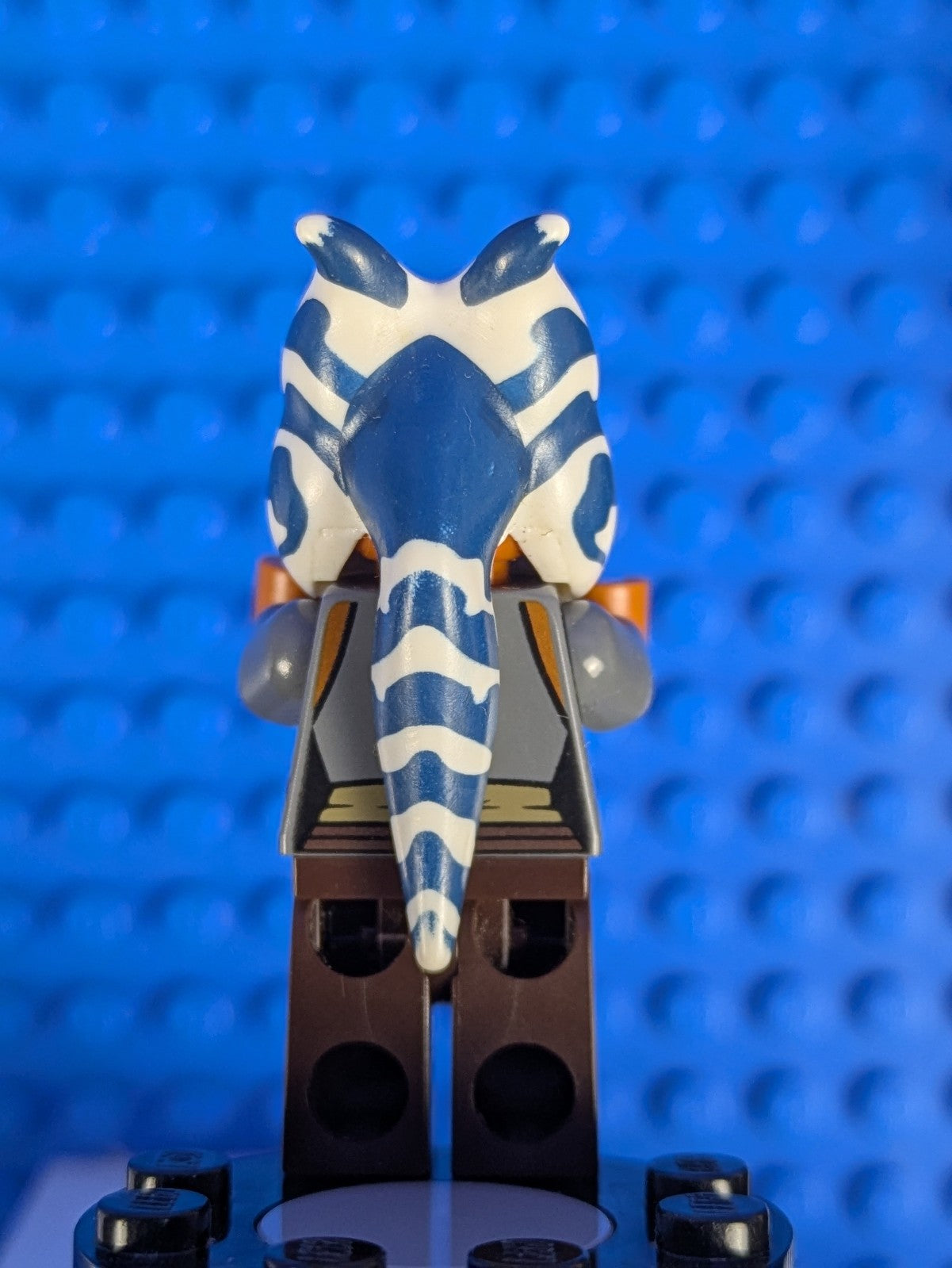 Lego Star Wars: Ahsoka Tano (Adult) - Tunic with Armor and Belt sw0759 Set 75158